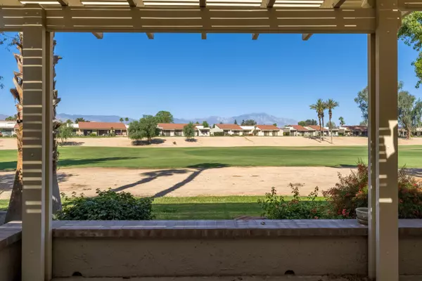 Palm Desert, CA 92211,40639 Preston TRL