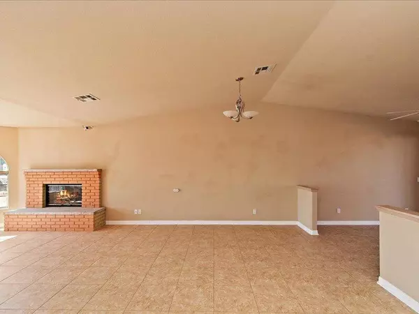 Desert Hot Springs, CA 92240,64990 Ray Ct