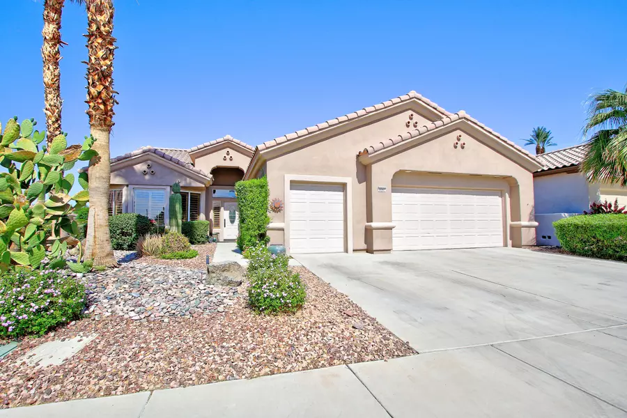 36967 Emerald CV, Palm Desert, CA 92211