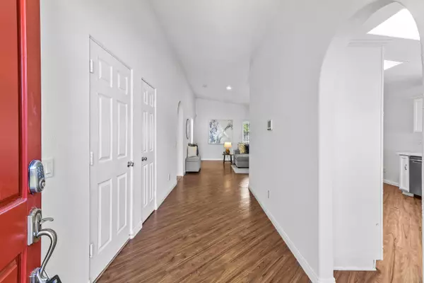 La Quinta, CA 92253,54320 Avenida Vallejo