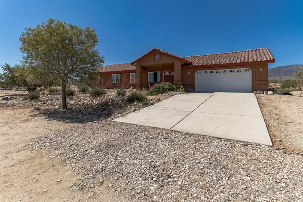 Pinon Hills, CA 92372,381 Calaveras RD