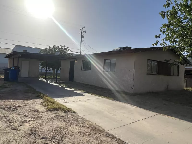 371 S 1st ST, Blythe, CA 92225