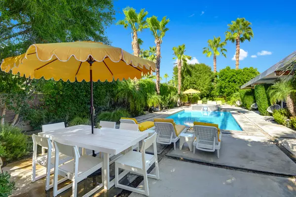 Palm Springs, CA 92264,623 Desert WAY