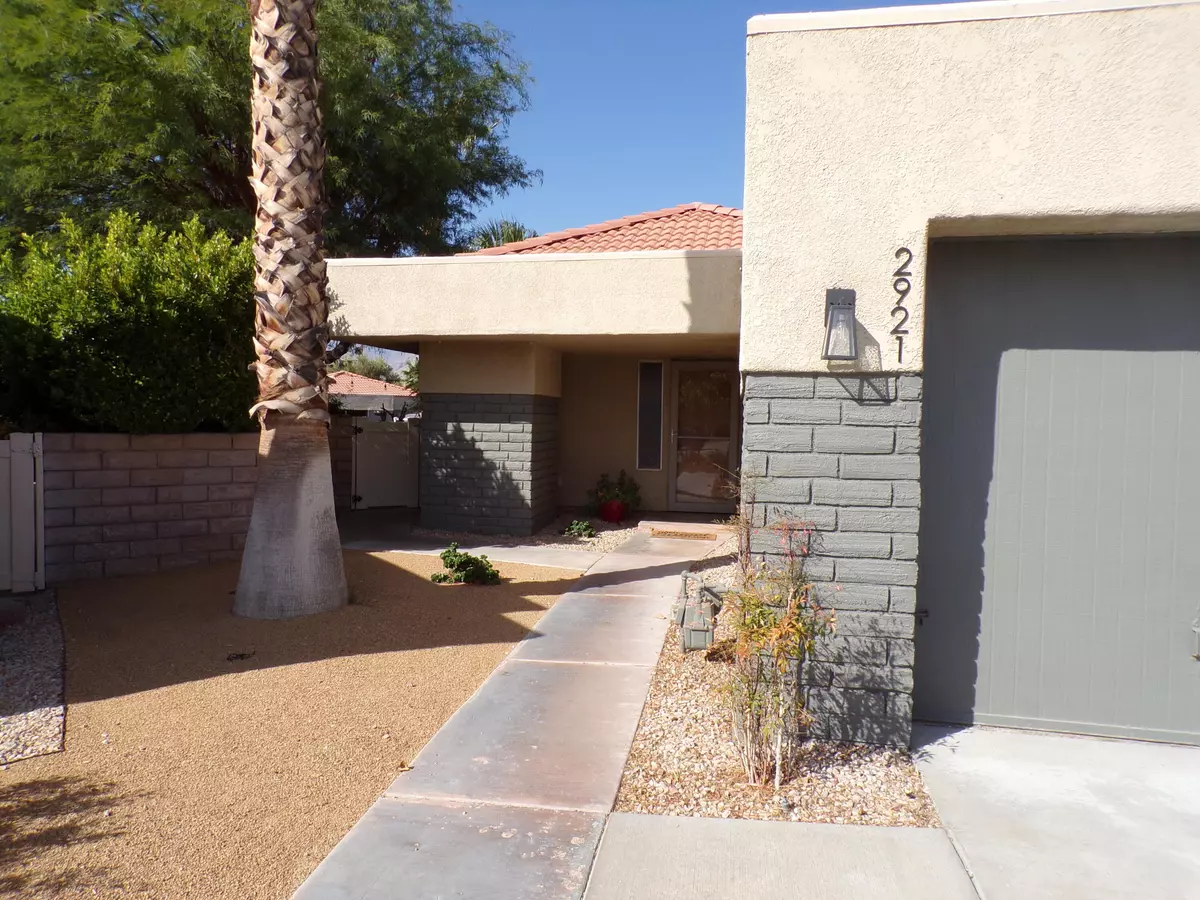 Palm Springs, CA 92262,2921 Sunflower CIR E