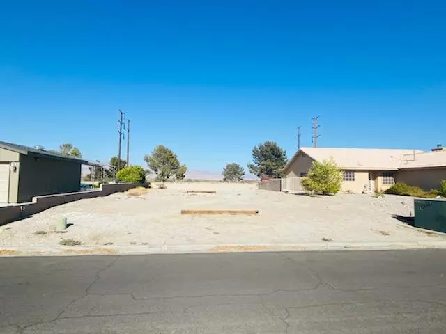 Thousand Palms, CA 92276,33780 Bell RD