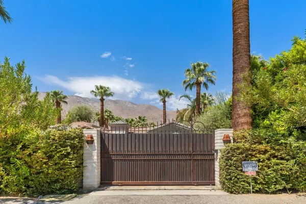 Palm Springs, CA 92262,700 SE Prescott DR