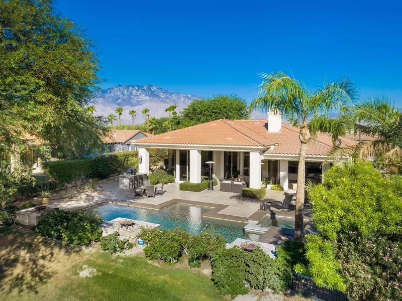 310 Loch Lomond RD, Rancho Mirage, CA 92270