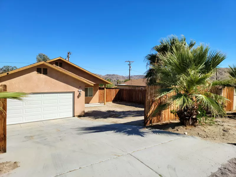 11085 Knobb AVE, Morongo Valley, CA 92256