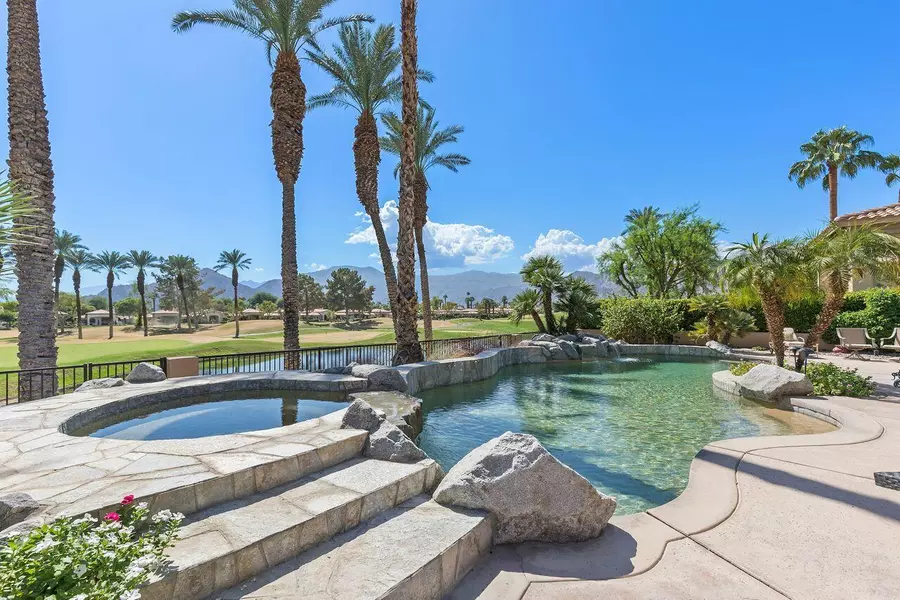 78879 Via Carmel, La Quinta, CA 92253