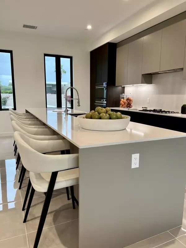 La Quinta, CA 92253,57575 Santo Thomas