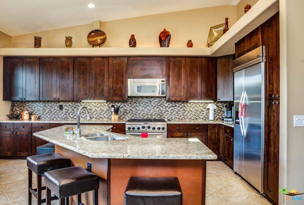 Cathedral City, CA 92234,30786 Peggy WAY