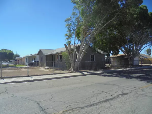 Blythe, CA 92225,203 S 5th ST