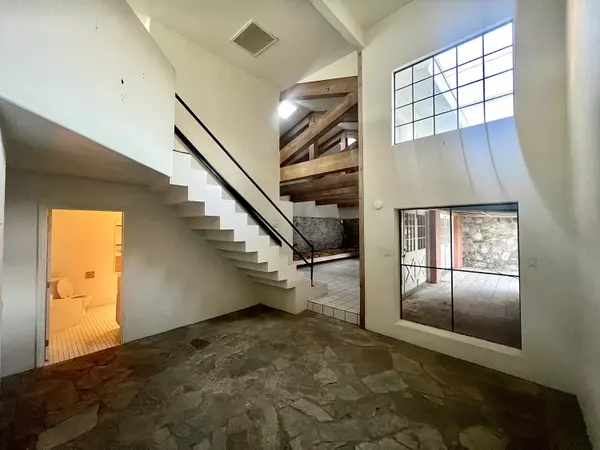 Desert Hot Springs, CA 92240,66040 7th ST