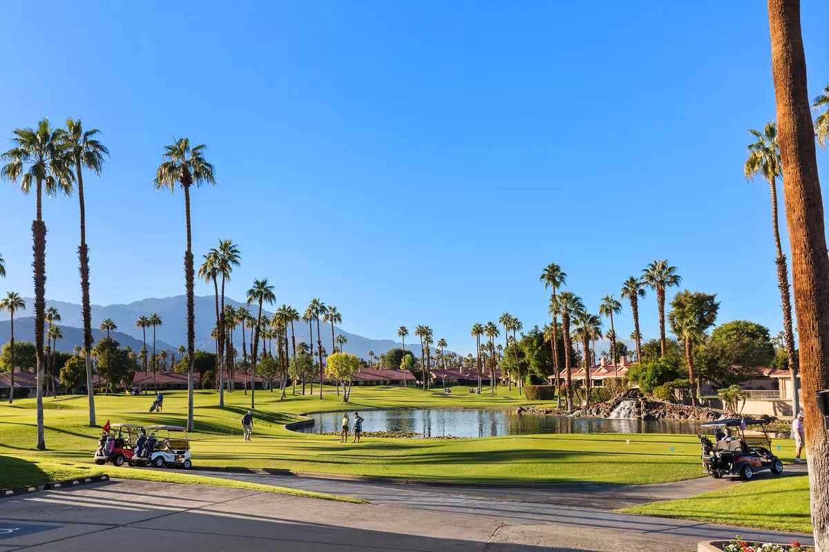 Palm Desert, CA 92260,39 Camisa LN