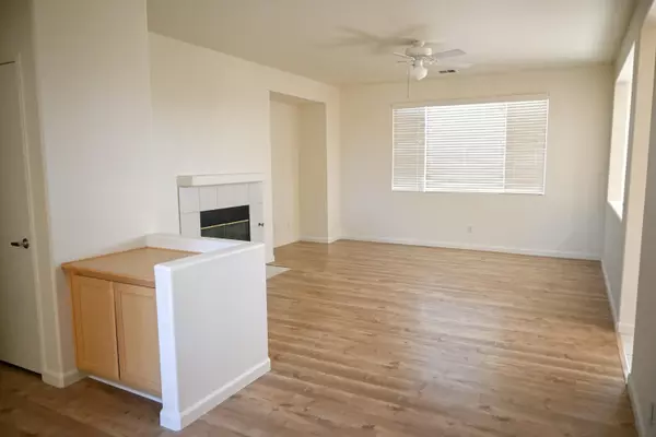 Desert Hot Springs, CA 92240,65565 Acoma AVE #28