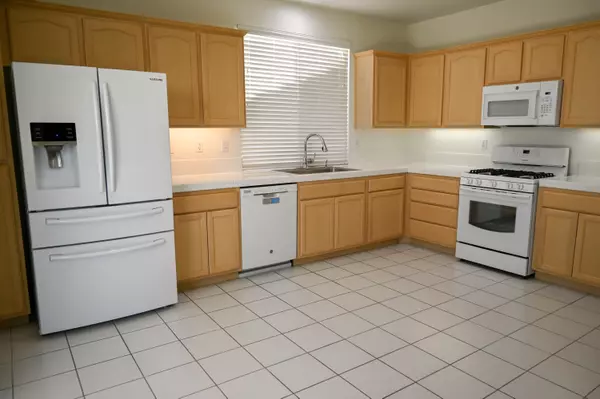 Desert Hot Springs, CA 92240,65565 Acoma AVE #28