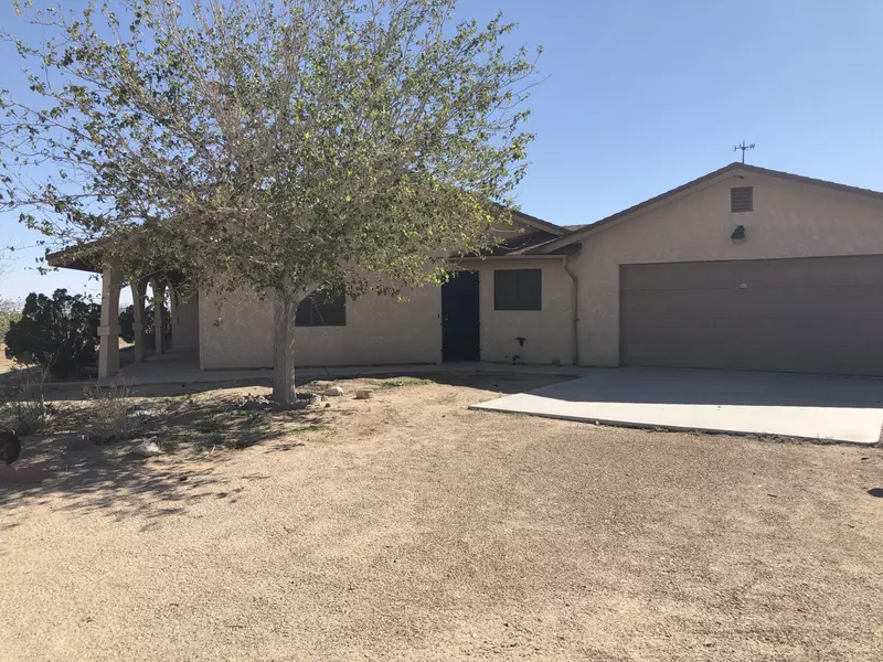 757 Sunny HLS, Landers, CA 92285