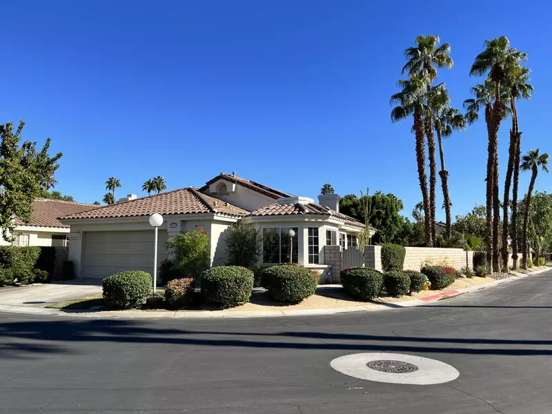 43720 Via Montego, Palm Desert, CA 92211