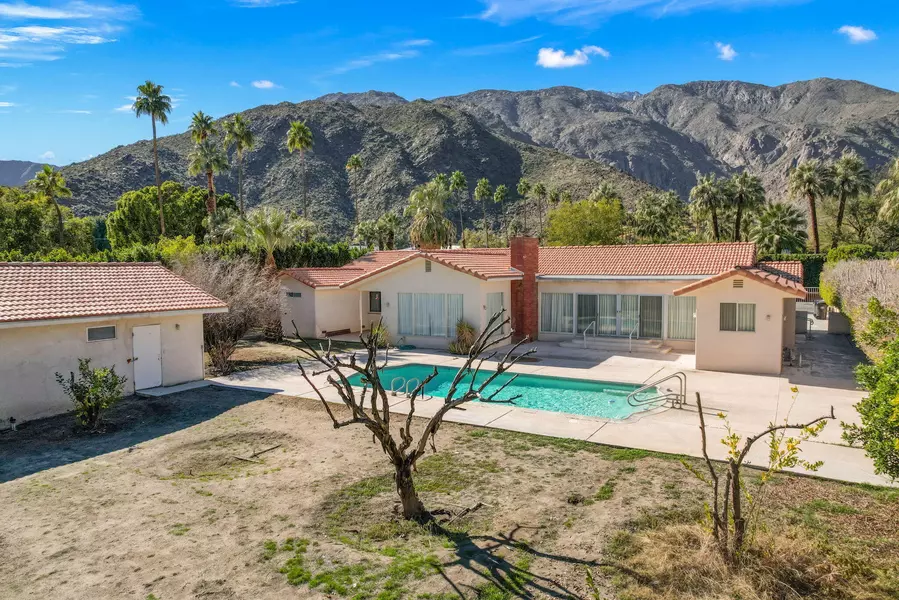 550 N Cahuilla RD, Palm Springs, CA 92262