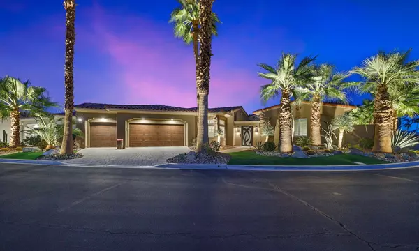 752 Elk Clover CIR, Palm Desert, CA 92211