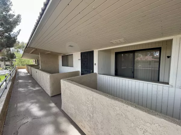 Palm Springs, CA 92262,2820 N Arcadia CT #205