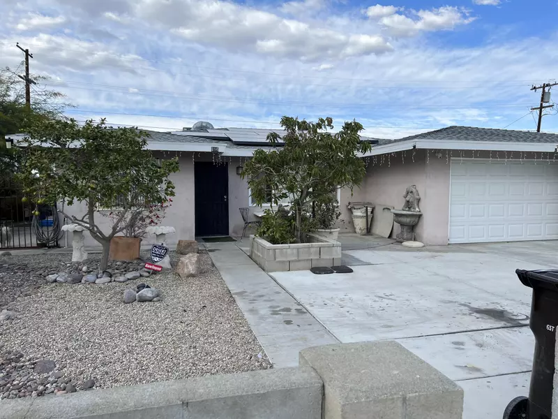 394 W Bon Air DR, Palm Springs, CA 92262