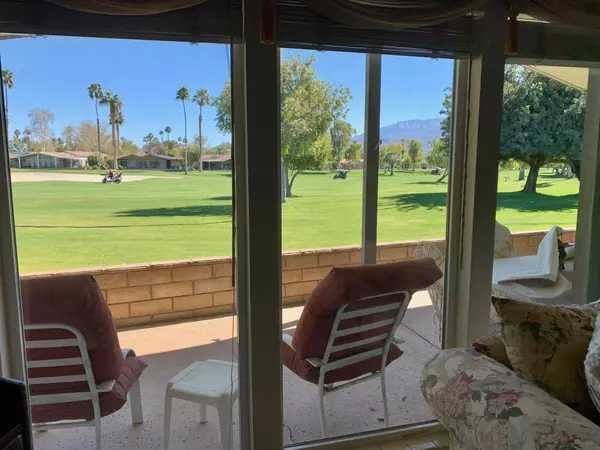 Palm Desert, CA 92260,73450 Country Club DR #289