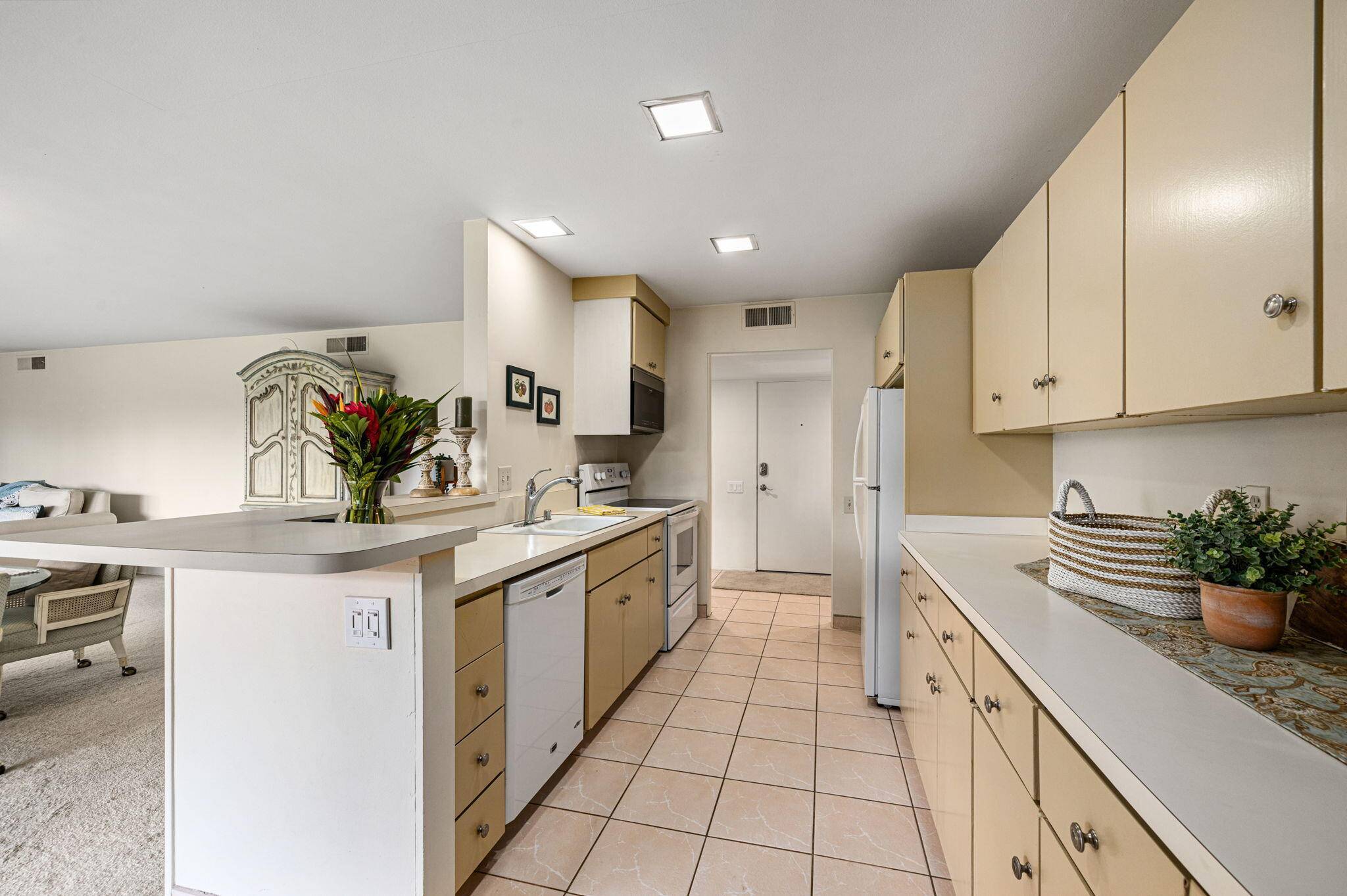 Bermuda Dunes, CA 92203,42429 Adams ST #22