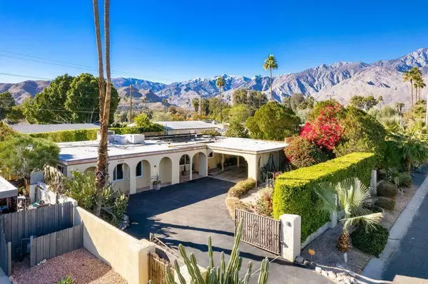 4385 E Paseo Caroleta, Palm Springs, CA 92264