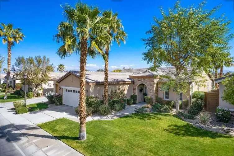 61634 Topaz, La Quinta, CA 92253