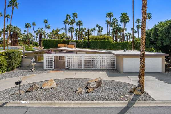 1570 S Calle De Maria, Palm Springs, CA 92264