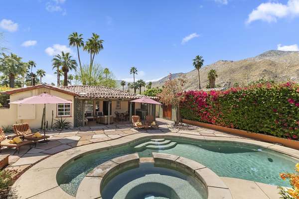 216 E Palo Verde AVE, Palm Springs, CA 92264