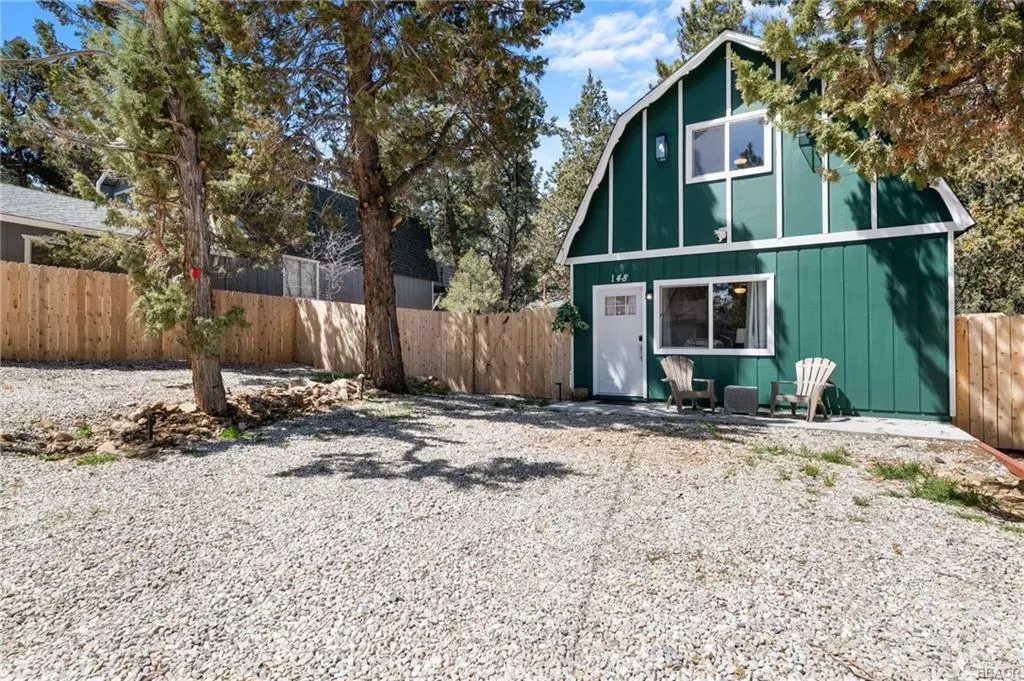 Sugarloaf, CA 92386,148 Victoria LN