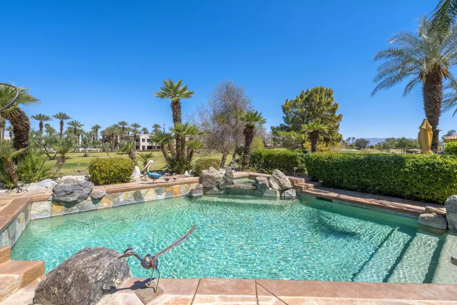 46 Pebble Beach DR, Rancho Mirage, CA 92270