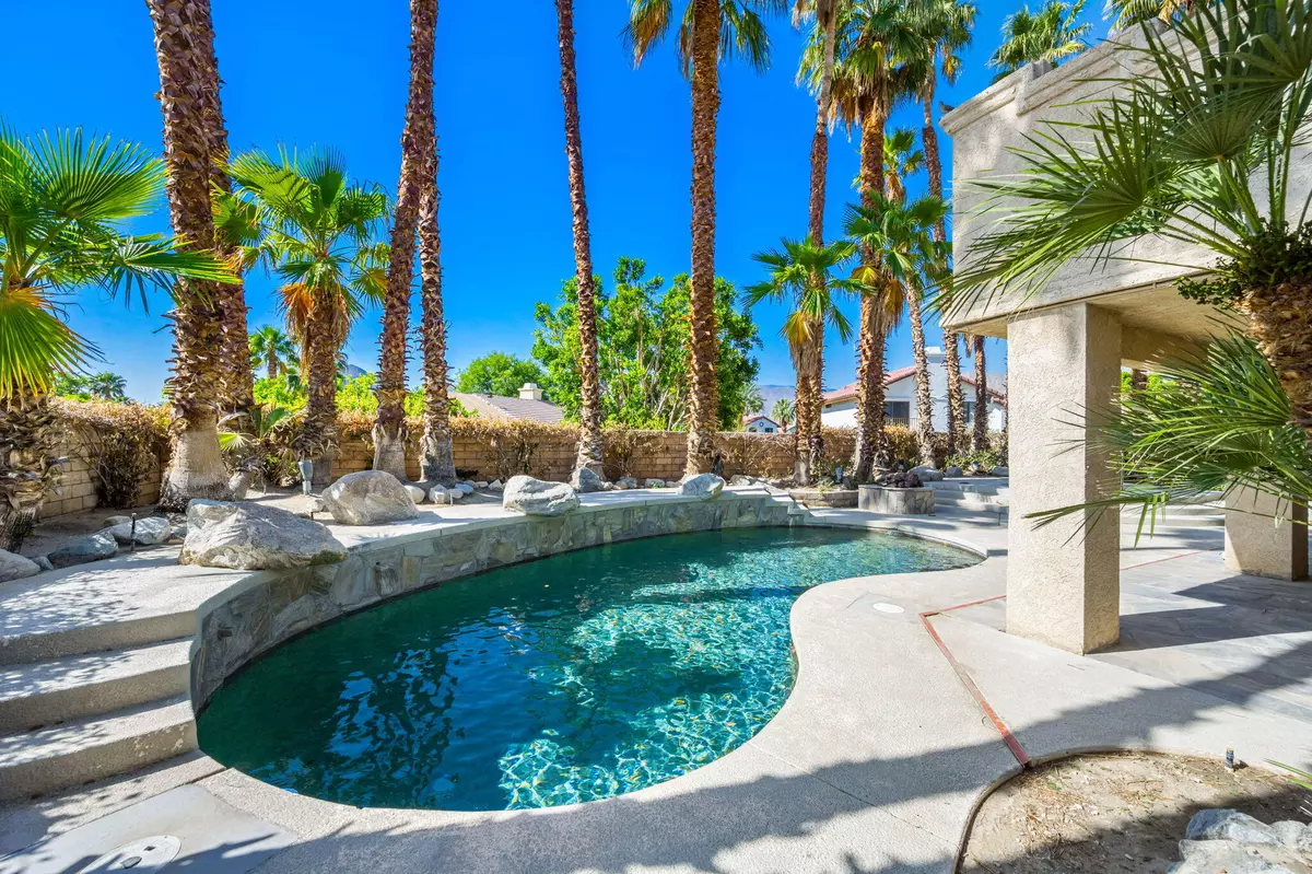 La Quinta, CA 92253,78745 Via Melodia