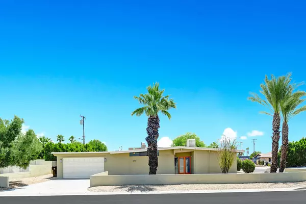 Palm Springs, CA 92262,2230 N Los Alamos RD