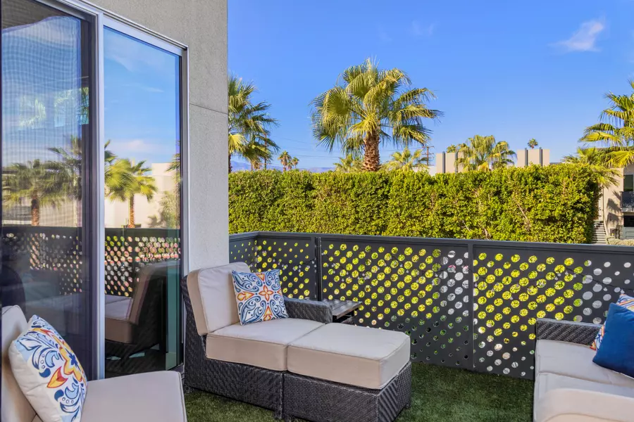 125 The Riv, Palm Springs, CA 92262