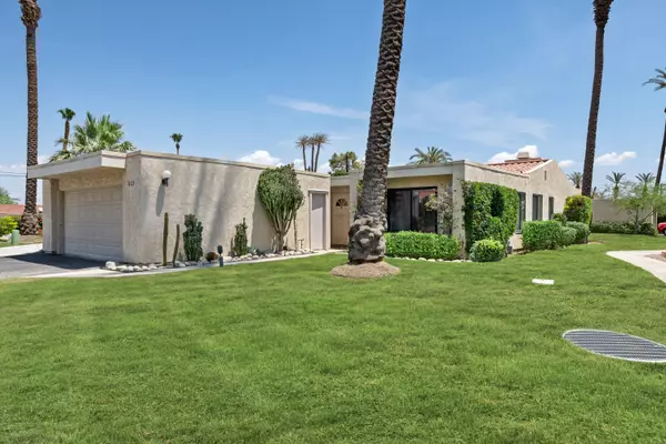 Palm Desert, CA 92260,74122 Santa Rosa CIR