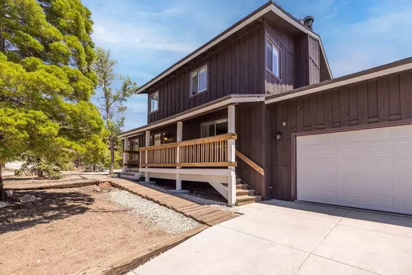 43589 Yosemite DR, Big Bear Lake, CA 92315