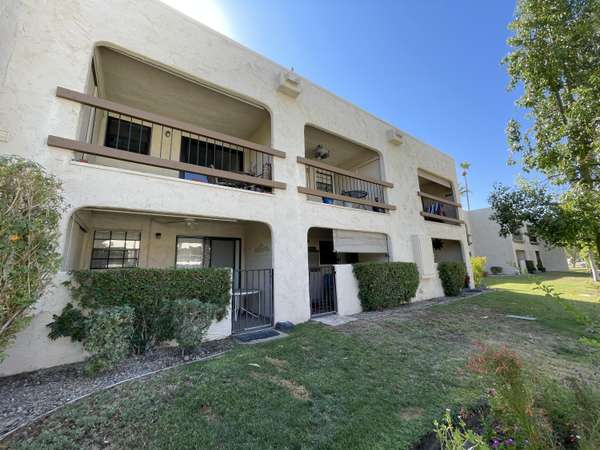 5300 E Waverly DR #C13, Palm Springs, CA 92264