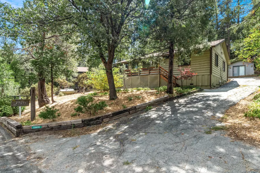 25631 Cedar Glen DR, Idyllwild, CA 92549