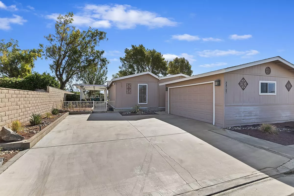 Thousand Palms, CA 92276,34747 Double Diamond DR