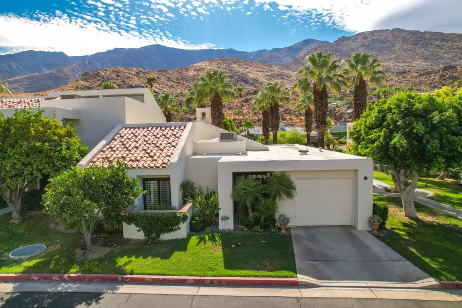 255 E Avenida Granada #215, Palm Springs, CA 92264