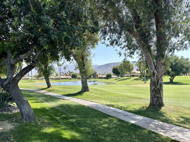 365 San Remo ST, Palm Desert, CA 92260