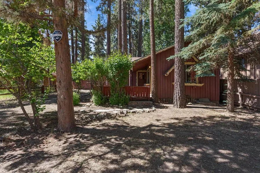 336 E Country Club BLVD, Big Bear City, CA 92314