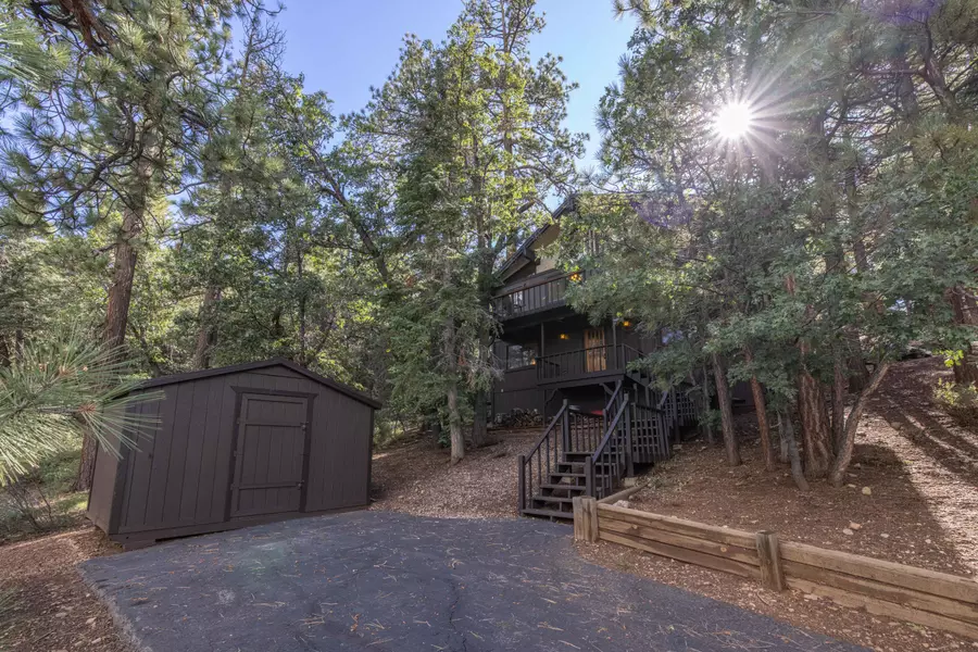 1583 Tuolumne RD, Big Bear City, CA 92314