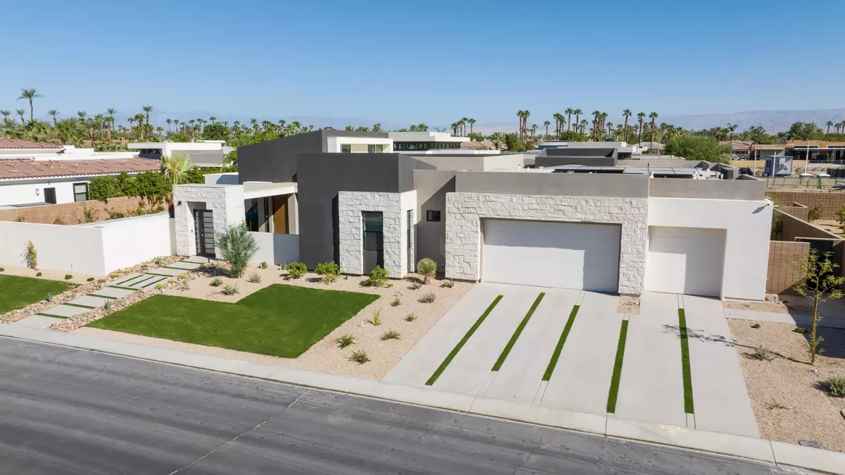 Rancho Mirage, CA 92270,20 Emerald CT