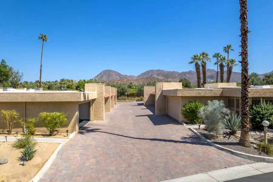 73864 Ocotillo CT, Palm Desert, CA 92260