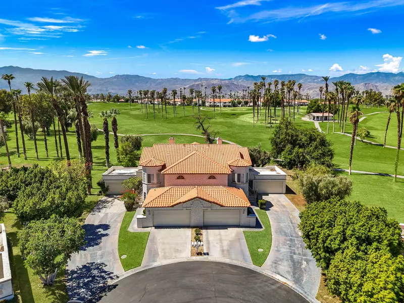 337 Vista Royale DR, Palm Desert, CA 92211