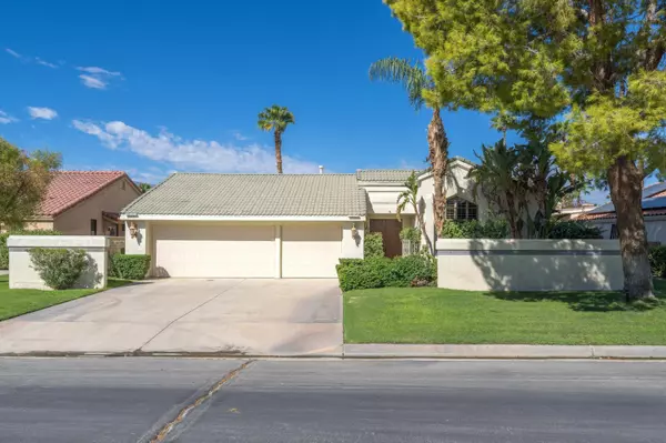 2 Santo Domingo DR, Rancho Mirage, CA 92270